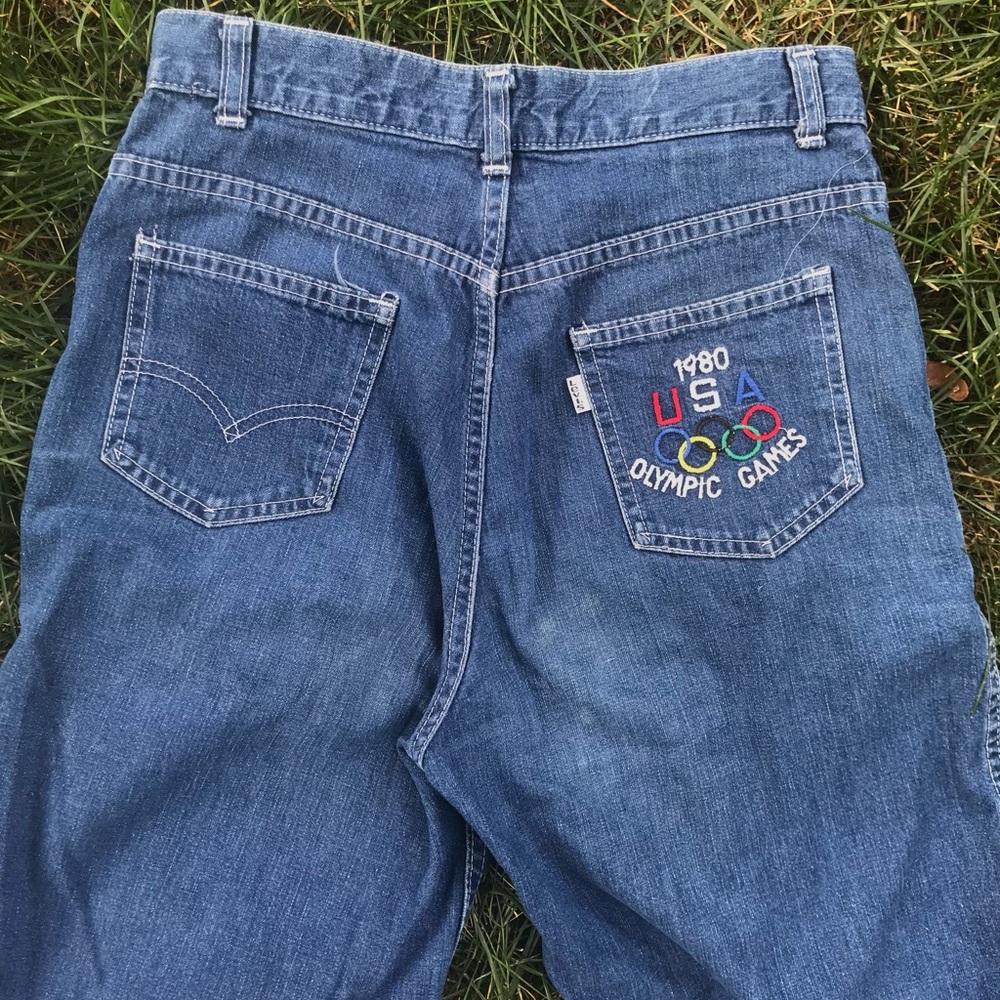 Vintage 70s 80s Levi’s High Waisted Bell Bottoms RARE